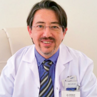 Prof. Dr. Murat Tunç (Göz Hastalıkları Uzmanı)
